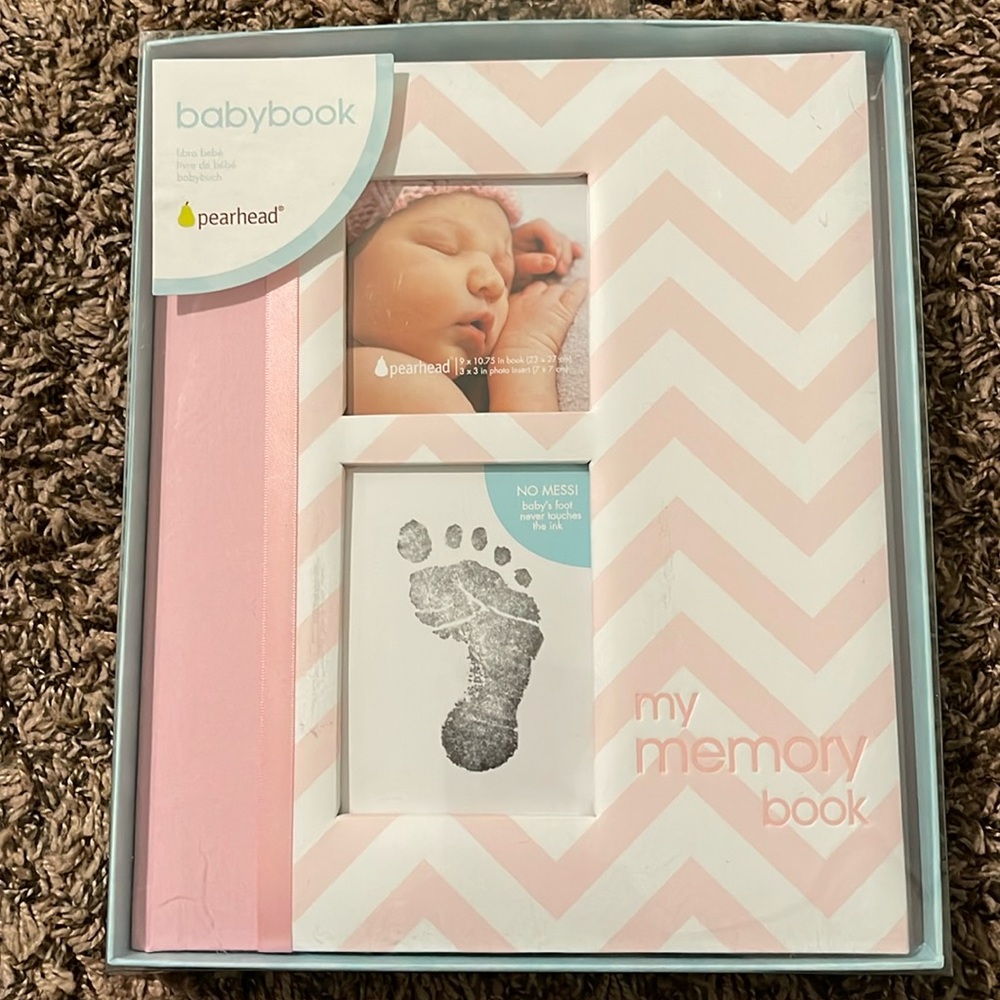 Pearhead Baby book, my memory,  pink. Age 0-5 old